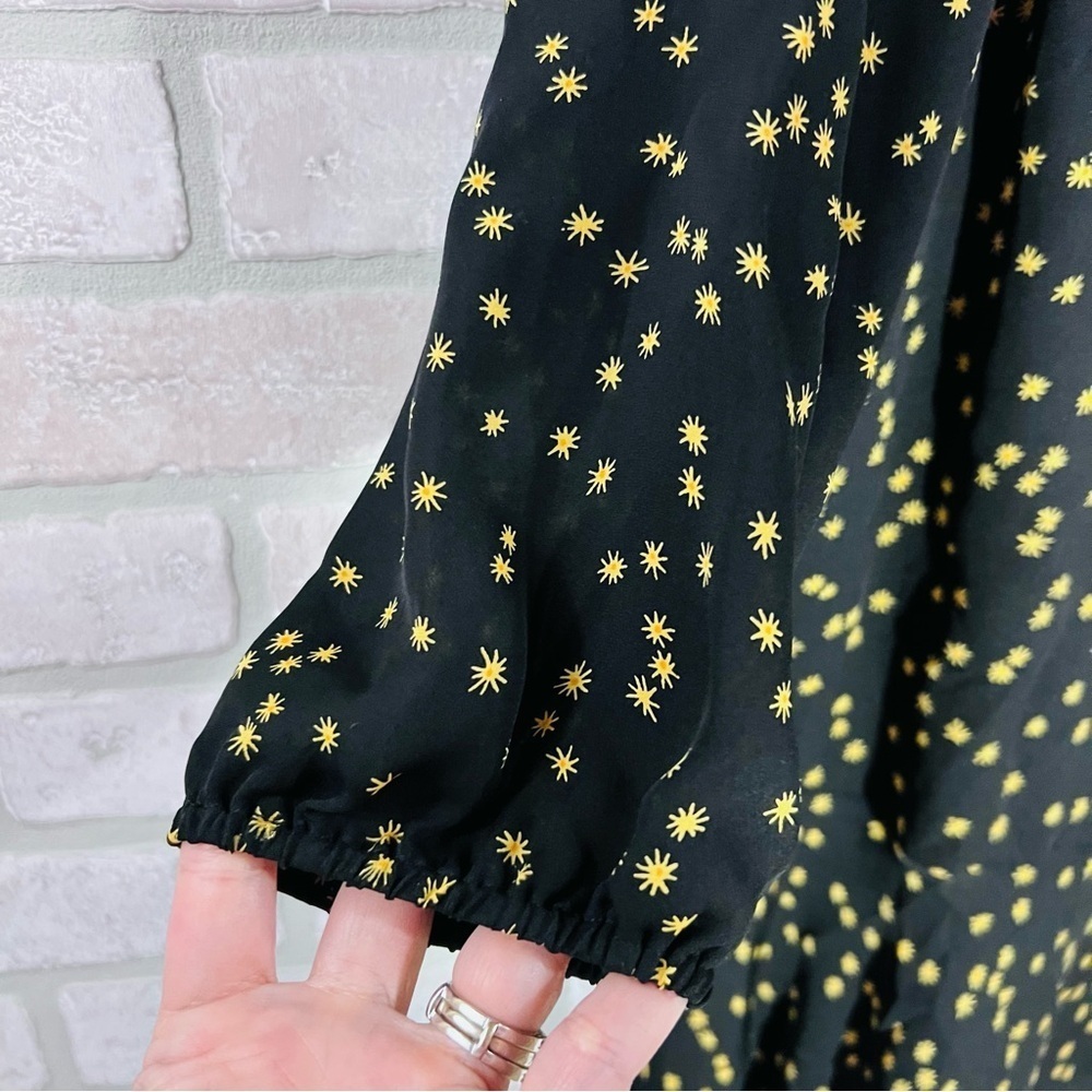 Theory Silk Star Print Shift Flounce Hem Long Sleeve Dress Size 10 - Picture 8 of 10